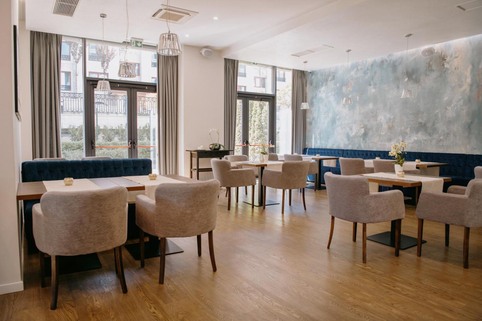 Impresamente Art Hotel Sofia Esterno foto